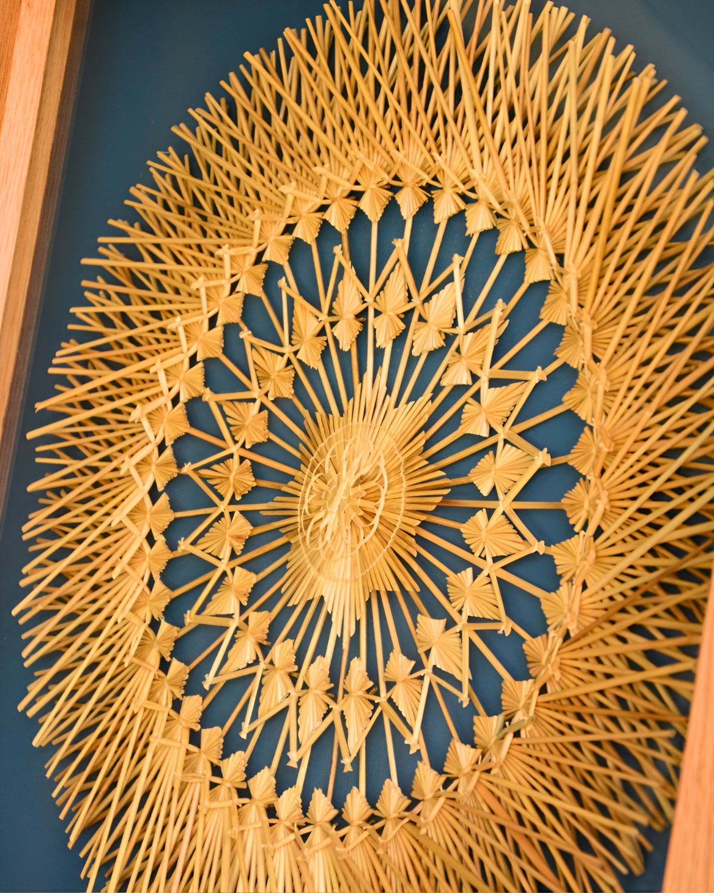 Estrella de popotillo con marco.