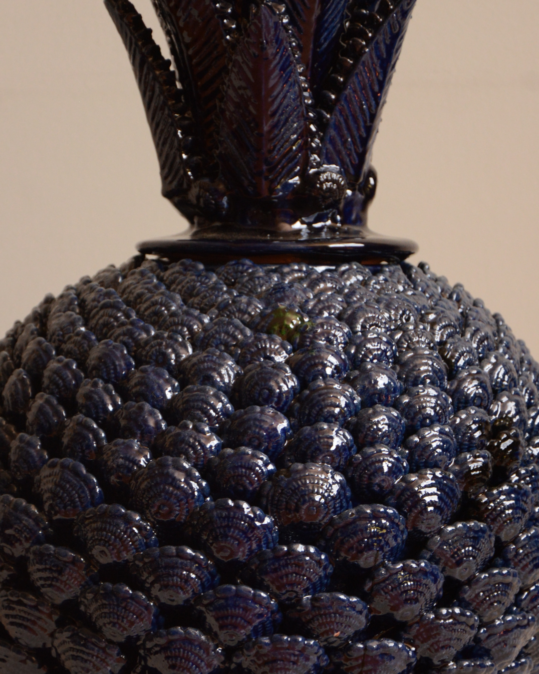 Piña azul concha – Aldea Artesanías