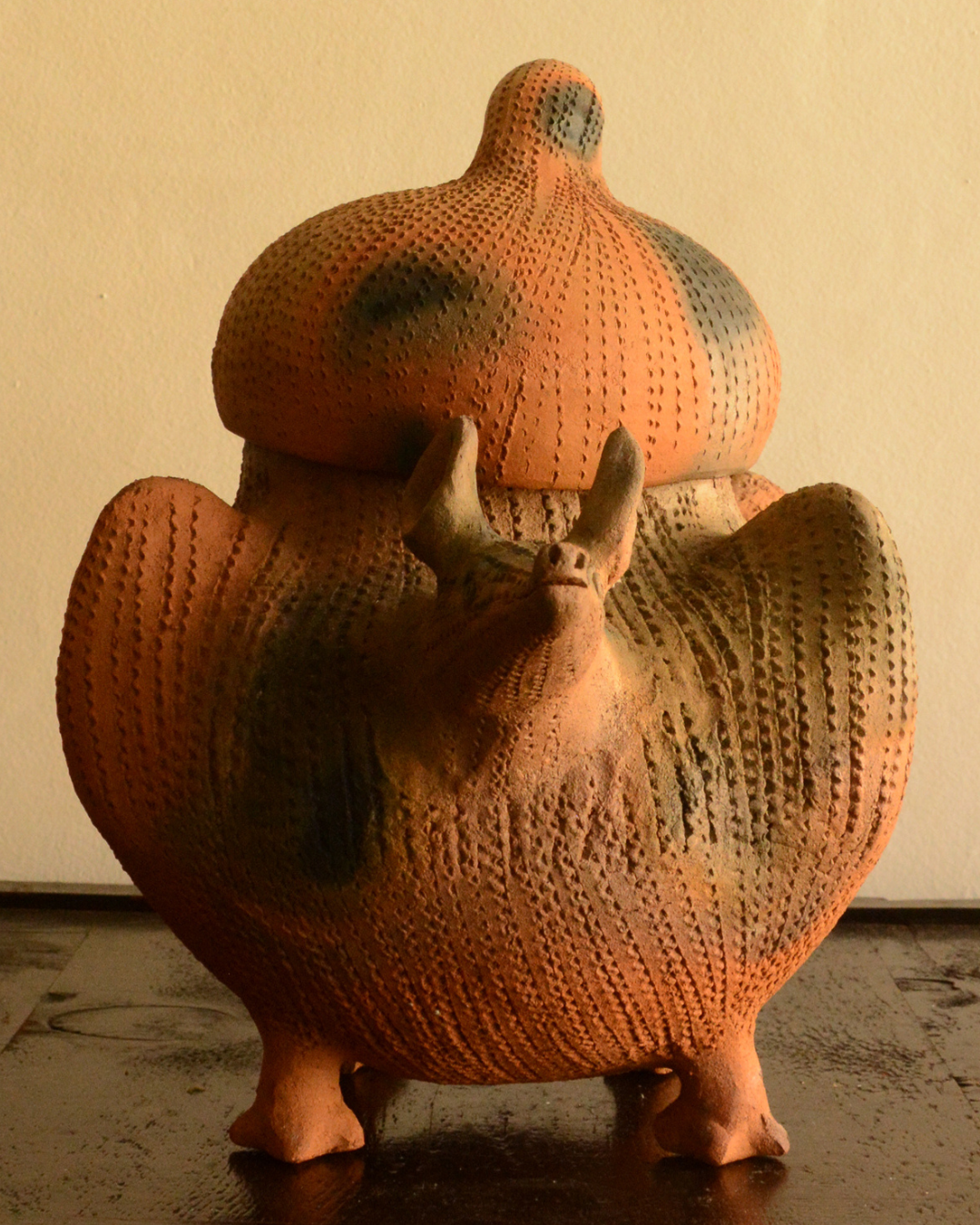 Jarrón Armadillo.