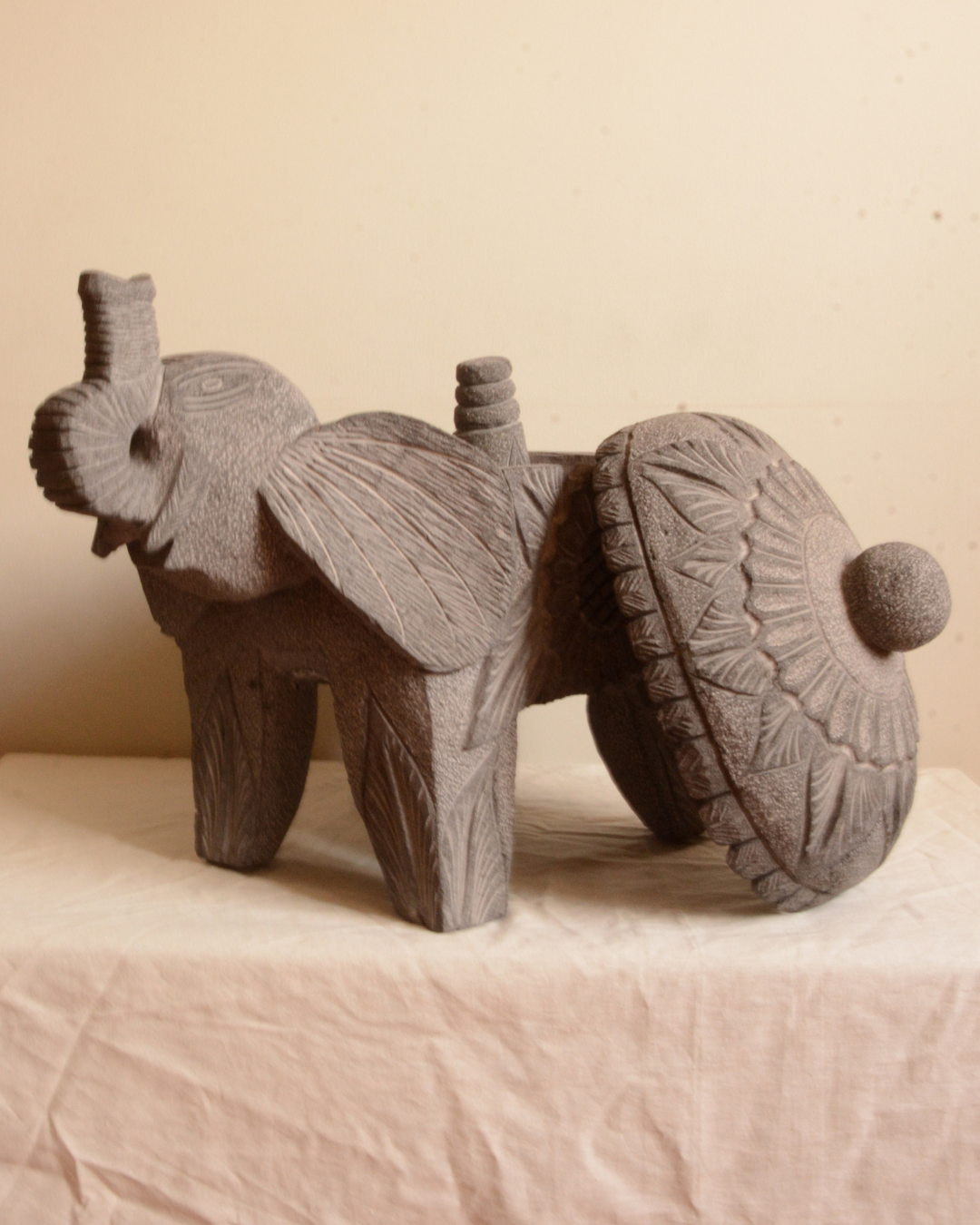 Molcajete elefante.